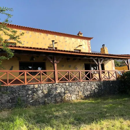 Casas Abuelos De Calderon Holiday home Icod el Alto