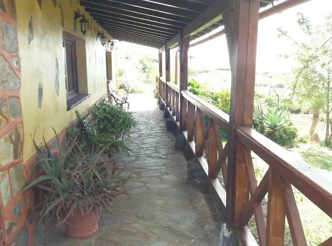 Casas Abuelos De Calderon *