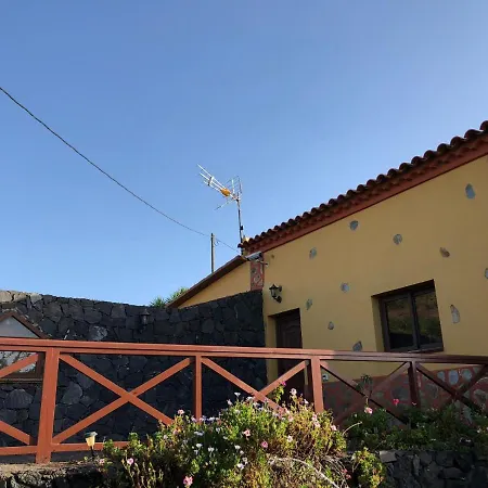 Casas Abuelos De Calderon * Icod el Alto